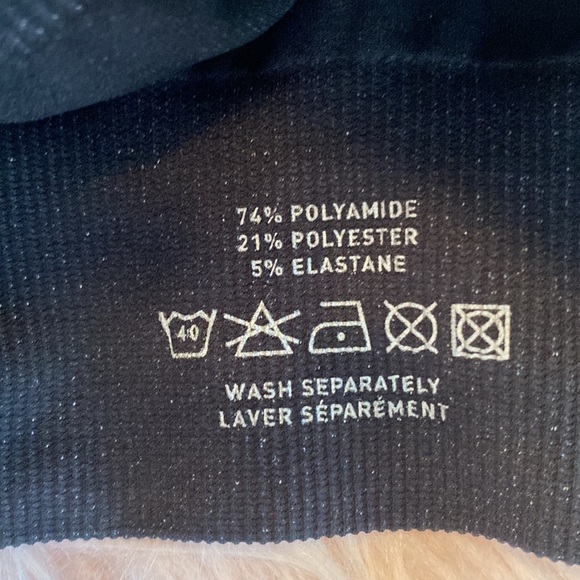 Monreal London Black White Pattern Chevron Seamless Sports Bra sz XS/S - Picture 8 of 11